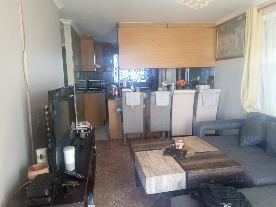 2 Bedroom Property for Sale in Fountain Village Western Cape